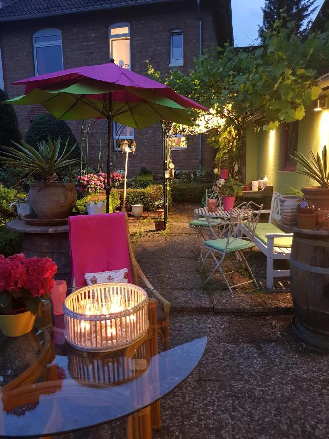 Ferienwohnung Villa Flora ツェレ エクステリア 写真